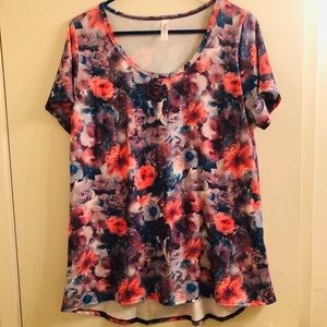 COPY - 💗💜Classic T, LuLaRoe, Size L, floral print💗💜